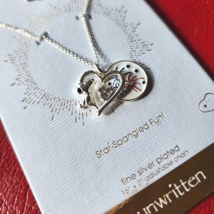 Peanuts Snoopy Star Spangled Charm Necklace, sterling silver by Unwritten